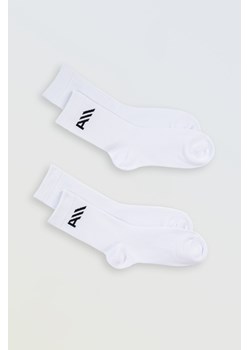 Biały zestaw skarpet z haftem 2-PAK, Rozmiar -  34, Kolor - Biały ze sklepu REPORTER w kategorii Skarpetki dziecięce - zdjęcie 189316681