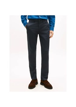 Tommy Hilfiger Spodnie chino Bleecker | Slim Fit ze sklepu Gomez Fashion Store w kategorii Spodnie męskie - zdjęcie 189322630