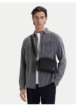 Calvin Klein Saszetka Emblem Hw Camera Bag LV04D3291G Czarny ze sklepu MODIVO w kategorii Torby męskie - zdjęcie 189322723