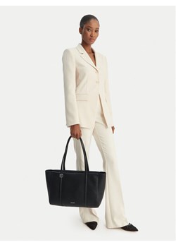Calvin Klein Torebka Emblem Hw Pebble Tote LV04F3424G Czarny ze sklepu MODIVO w kategorii Torby Shopper bag - zdjęcie 189322800