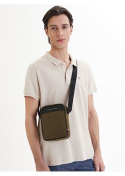 Tommy Hilfiger Saszetka Th Repreve Mini Reporter AM0AM14150 Zielony ze sklepu MODIVO w kategorii Torby męskie - zdjęcie 189322870