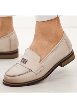 Beżowe skórzane mokasyny damskie Potocki 19465 ze sklepu suzana.pl w kategorii Mokasyny damskie - zdjęcie 189323934