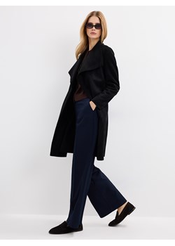 Mohito - Płaszcz z imitacji zamszu - czarny ze sklepu Mohito w kategorii Płaszcze damskie - zdjęcie 189324410