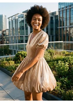 Sinsay - Sukienka mini bombka - złoty ze sklepu Sinsay w kategorii Sukienki - zdjęcie 189342192