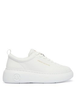 Armani Exchange Sneakersy XW002790 AF11912 U0002 Biały ze sklepu MODIVO w kategorii Buty sportowe damskie - zdjęcie 189346524