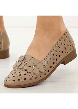 Beżowe ażurowe półbuty damskie M.Daszyński 25113-7 ze sklepu suzana.pl w kategorii Półbuty damskie - zdjęcie 189347582