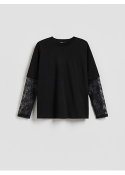 Reserved - T-shirt z koronkowymi rękawami - czarny ze sklepu Reserved w kategorii Bluzki damskie - zdjęcie 189348300