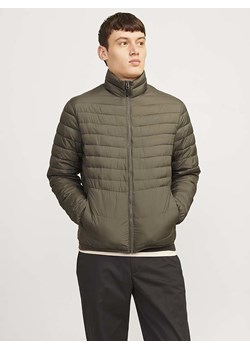 Jack &amp; Jones Kurtka pikowana "Estate" w kolorze khaki ze sklepu Limango Polska w kategorii Kurtki męskie - zdjęcie 189359181