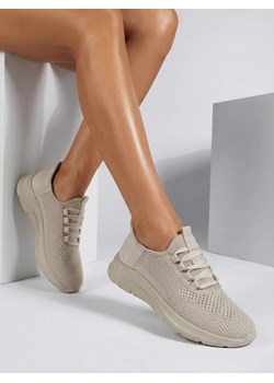 Royalfashion Wsuwane damskie materiałowe buty sportowe Arrate ze sklepu royalfashion.pl w kategorii Buty sportowe damskie - zdjęcie 189368012