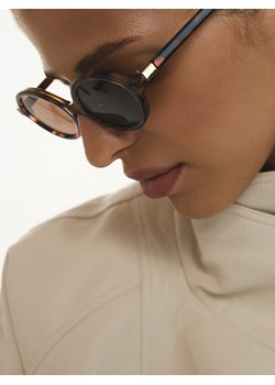 Reserved - Okulary przeciwsłoneczne - ciemnobrązowy ze sklepu Reserved w kategorii Okulary przeciwsłoneczne damskie - zdjęcie 189368611