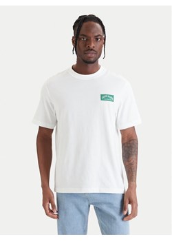 Calvin Klein Jeans T-Shirt 20s Easy LV04RF294G Biały Regular Fit ze sklepu MODIVO w kategorii T-shirty męskie - zdjęcie 189368854