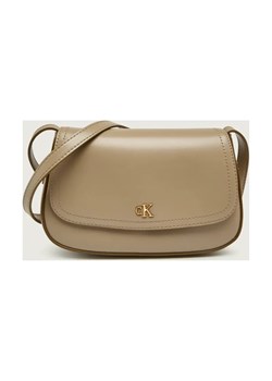 Calvin Klein Listonoszka ze sklepu Gomez Fashion Store w kategorii Listonoszki - zdjęcie 189372611