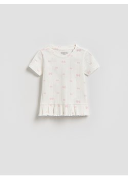 Reserved - T-shirt z falbanką - złamana biel ze sklepu Reserved w kategorii Bluzki dziewczęce - zdjęcie 189383510
