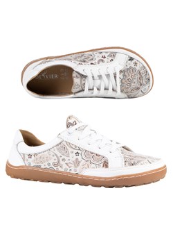Buty barefoot damskie Olivier 106MP – anatomiczne buty skórzane białe kwiaty ze sklepu butyolivier w kategorii Półbuty damskie - zdjęcie 189383604