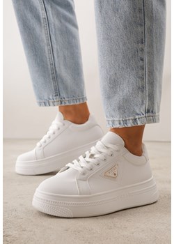 Białe Sneakersy VICES na Grubej Podeszwie z Bieżnikiem Zdobionej Gwiazdką Natevia ze sklepu born2be.pl w kategorii Buty sportowe damskie - zdjęcie 189384593