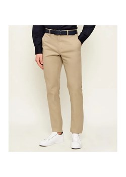 Tommy Hilfiger Spodnie chino CORE BLEECKER 1985 | Slim Fit ze sklepu Gomez Fashion Store w kategorii Spodnie męskie - zdjęcie 189387214