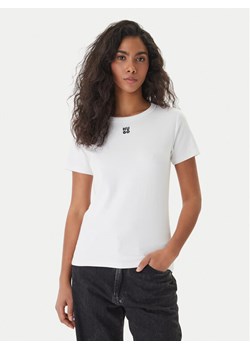 HUGO T-Shirt Deloris 50512002 Biały Regular Fit ze sklepu MODIVO w kategorii Bluzki damskie - zdjęcie 189387420