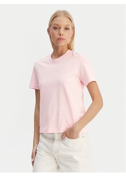 Calvin Klein T-Shirt LV044C905G Różowy Regular Fit ze sklepu MODIVO w kategorii Bluzki damskie - zdjęcie 189387502