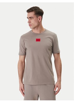 HUGO T-Shirt Diragolino212 50447978 Beżowy Regular Fit ze sklepu MODIVO w kategorii T-shirty męskie - zdjęcie 189387532