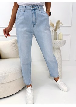 Błękitne Spodnie ze sklepu ModnaKiecka.pl w kategorii Jeansy damskie - zdjęcie 189391691