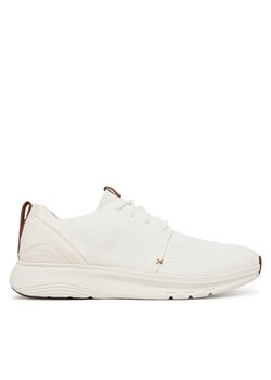 Sneakersy Clarks Motion Trek MX 26181985 Biały ze sklepu eobuwie.pl w kategorii Buty sportowe męskie - zdjęcie 189392601