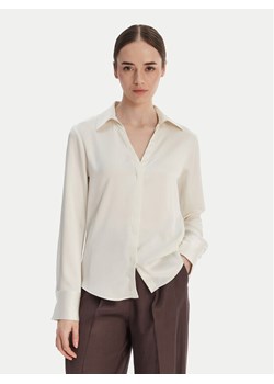 Calvin Klein Koszula Hammered LV044F129G Écru Regular Fit ze sklepu MODIVO w kategorii Koszule damskie - zdjęcie 189393104