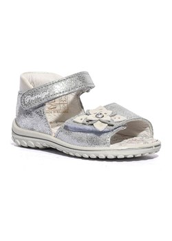 Primigi Skórzane sandały w kolorze srebrnym ze sklepu Limango Polska w kategorii Sandały dziecięce - zdjęcie 189405253