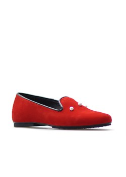 Lordsy Amart 5617 Czerwone zamsz ze sklepu Arturo-obuwie w kategorii Lordsy damskie - zdjęcie 57304133