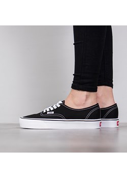 Czarne trampki damskie vans vans authentic, wiosna 2020 w Domodi Trampki damskie vans vans authentic, wiosna 2020 w Domodi