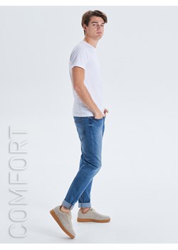 Cropp - Jeansy COMFORT - niebieski ze sklepu Cropp w kategorii Jeansy męskie - zdjęcie 63268203