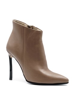 Botki Neścior skórzane na zamek na obcasie gładkie 