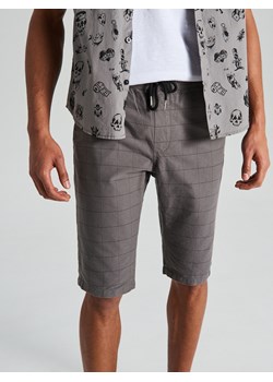 Cropp - Szorty jogger w kratkę - szary ze sklepu Cropp w kategorii Spodenki męskie - zdjęcie 66251852