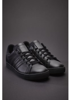 Trampki damskie Adidas sportowe sznurowane na płaskiej podeszwie na wiosnę 