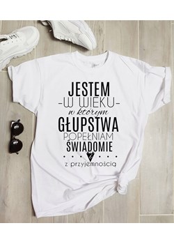 koszulka z napisemKoszulka na prezent dla dziewczyny, prezent dla żony , prezent dla narzeczonej ze sklepu Time For Fashion w kategorii Bluzki damskie - zdjęcie 73204950