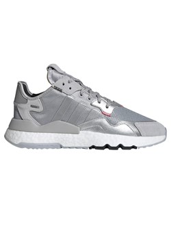 Srebrne buty męskie adidas, zima 2020 w Domodi Srebrne buty męskie adidas, zima 2020 w Domodi