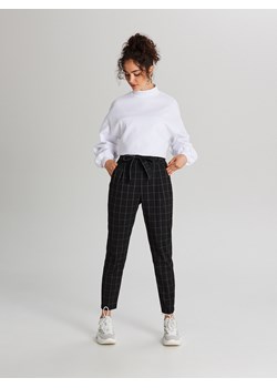 Spodnie damskie Cropp czarne 