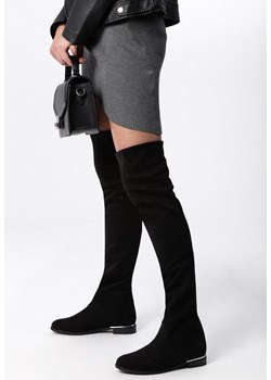 Kozaki damskie Born2be bez wzorów na zimę 