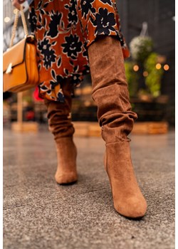 Kozaki damskie Renee na słupku z cholewką przed kolano na zimę gładkie 