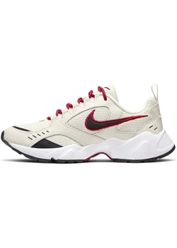 Nike buty sportowe damskie beżowe bez wzorów wiązane płaskie na wiosnę 