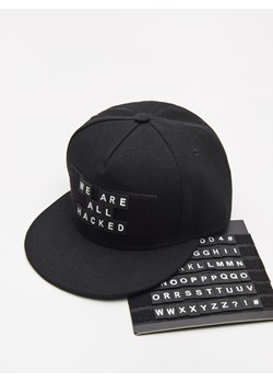 Cropp - Czapka snapback - czarny ze sklepu Cropp w kategorii Czapki z daszkiem męskie - zdjęcie 80884853