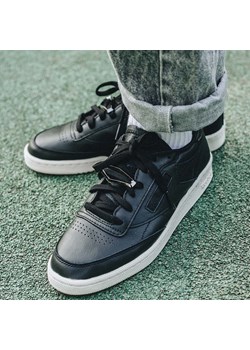 Buty sportowe damskie Reebok czarne skórzane gładkie 