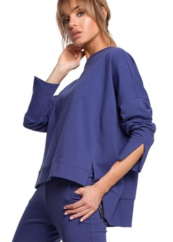 M491 Bluza z rozcięciami na bokach i lampasem - indygo ze sklepu Świat Bielizny w kategorii Bluzy damskie - zdjęcie 86709700