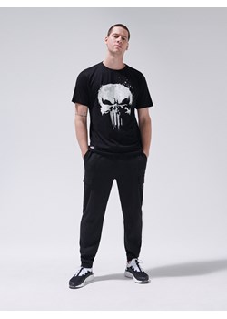 Cropp - Koszulka z nadrukiem Punisher - czarny ze sklepu Cropp w kategorii T-shirty męskie - zdjęcie 88151261