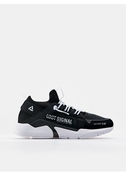 Cropp - Sneakersy - czarny ze sklepu Cropp w kategorii Buty sportowe męskie - zdjęcie 93725284