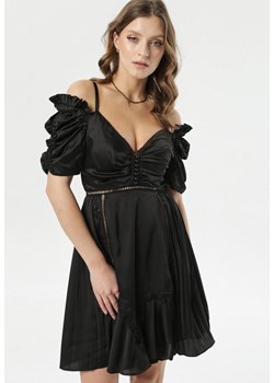 Czarna Sukienka Evenhall ze sklepu Born2be Odzież w kategorii Sukienki - zdjęcie 95001920