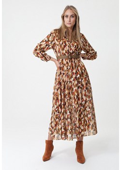 Camelowa Sukienka Windom z Błyszczącym Nadrukiem ze sklepu Born2be Odzież w kategorii Sukienki - zdjęcie 95853593