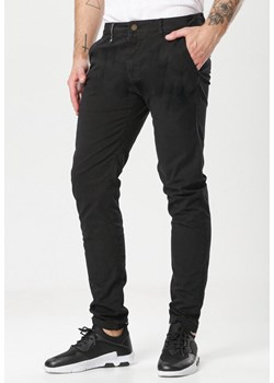 Czarne Spodnie Hyssa ze sklepu Born2be Odzież w kategorii Spodnie męskie - zdjęcie 95865102