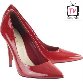 Czerwone szpilki - z czym je nosić?