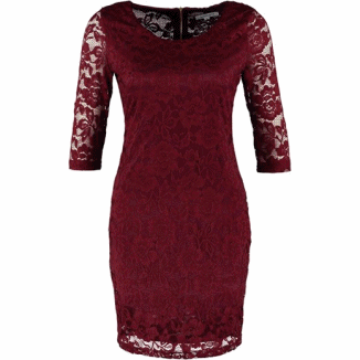 Okiem stylistki: bordo i burgund do 150 zł