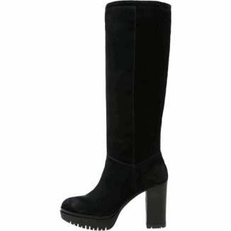 Must have: długie kozaki!